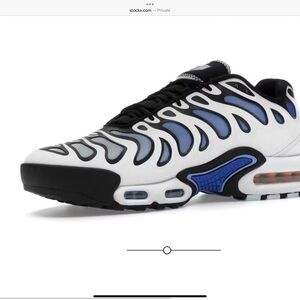 NIKE AIR MAX PLUS “ROYAL PULSE”